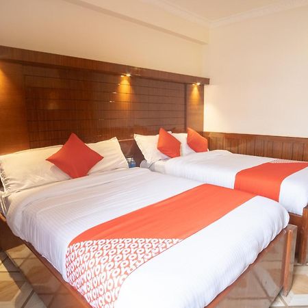 OYO 304 Hotel Manama Balaju Bagian luar foto