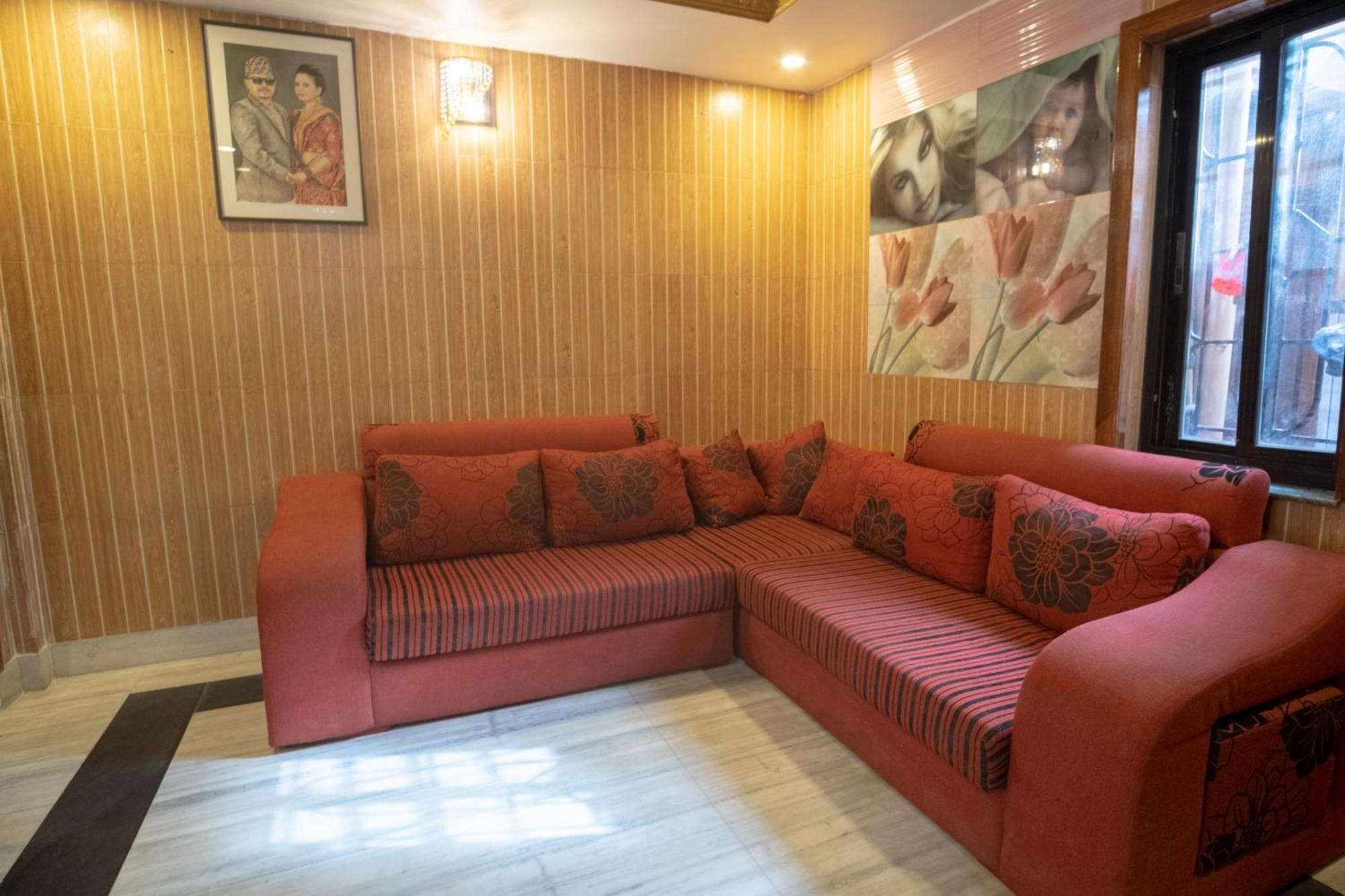 OYO 304 Hotel Manama Balaju Bagian luar foto
