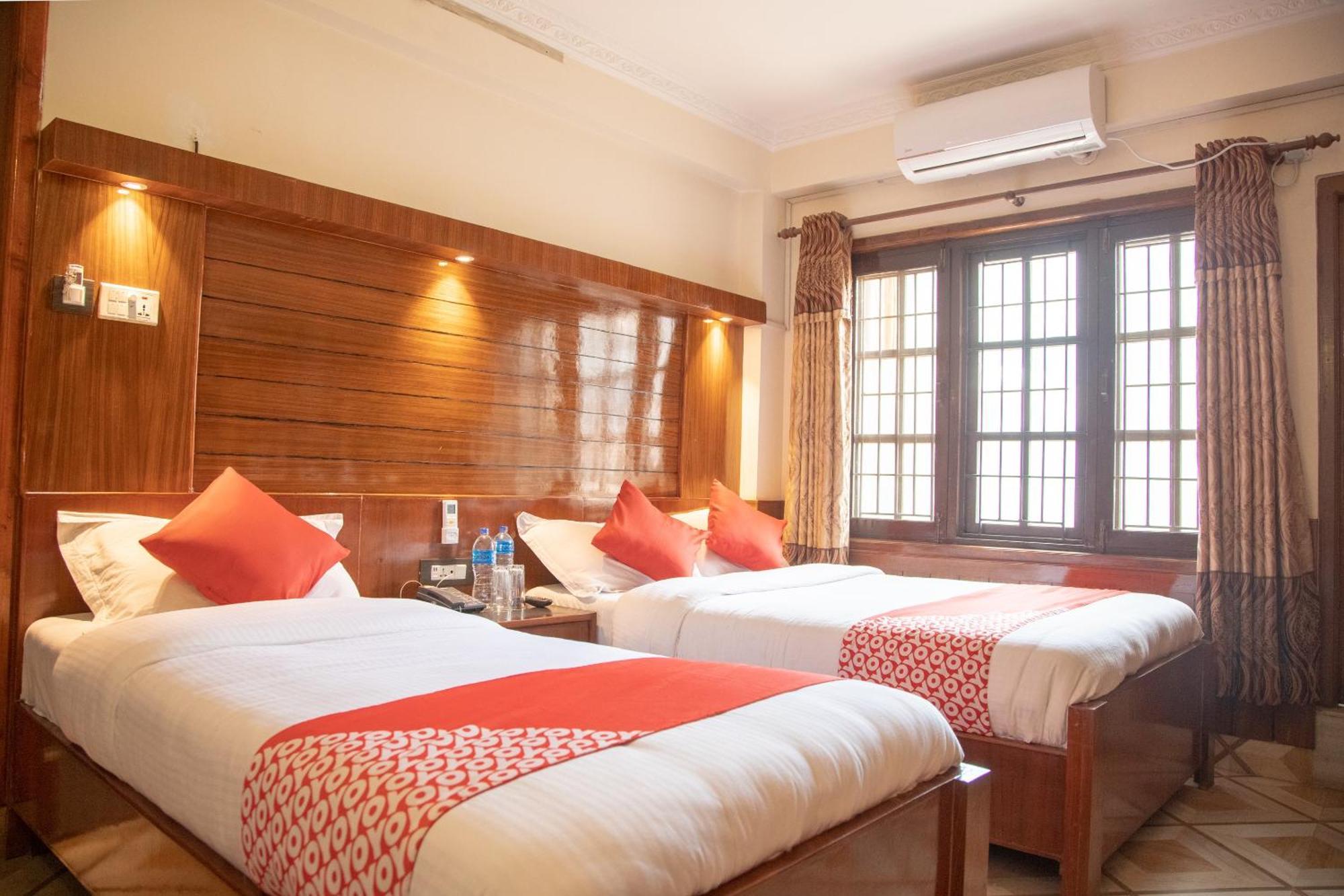 OYO 304 Hotel Manama Balaju Bagian luar foto