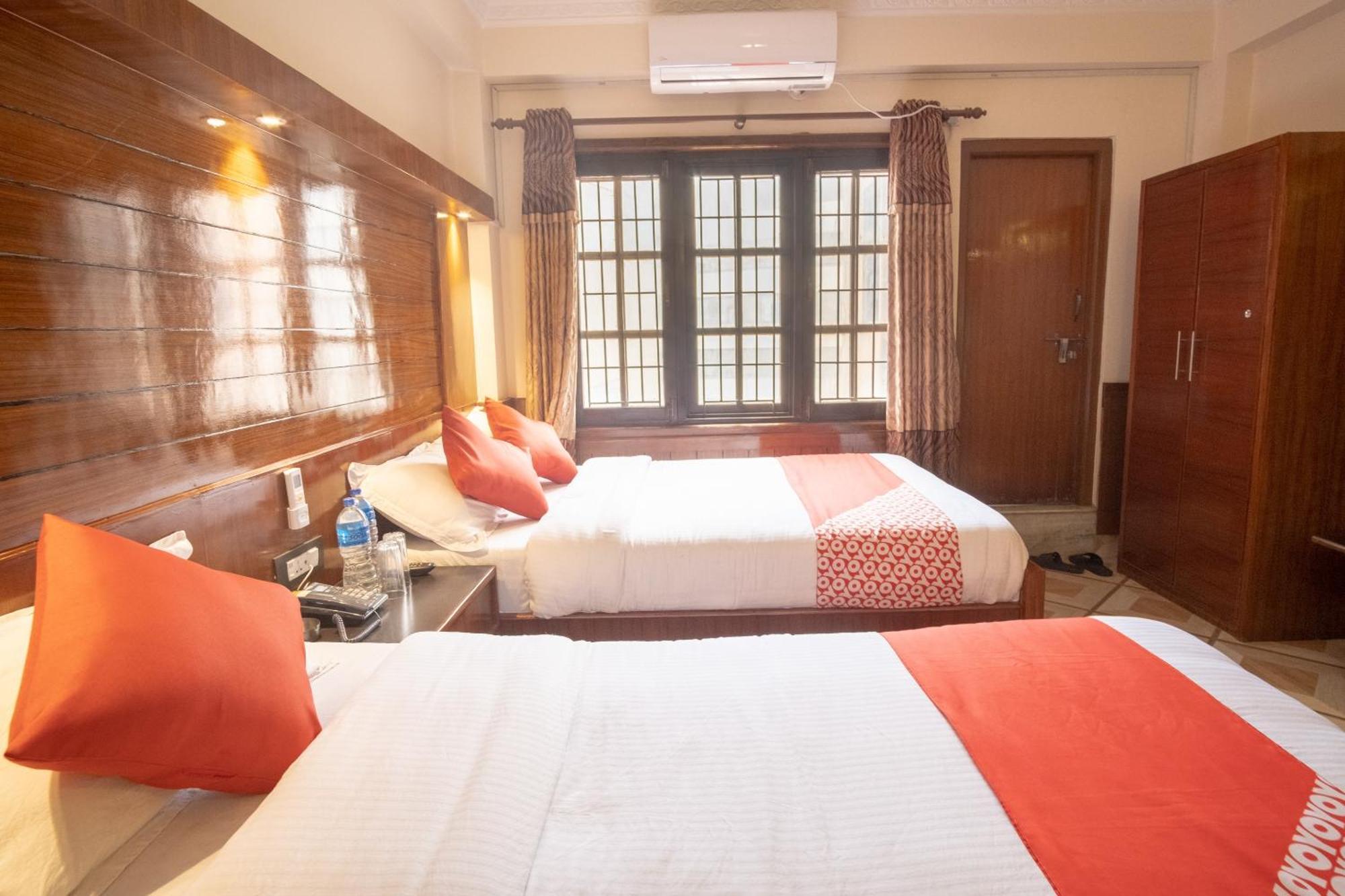 OYO 304 Hotel Manama Balaju Bagian luar foto